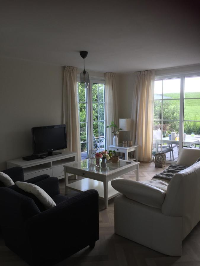 Nieuwe Beachbungalow Aan Ijsselmeer 39 24 Four Seasons 莱米尔 外观 照片